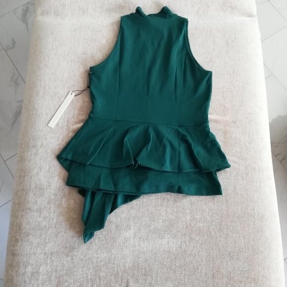 Susana Monaco Peplum Halter Top Mock Turtle Neck NWT Size Small - Picture 2 of 7